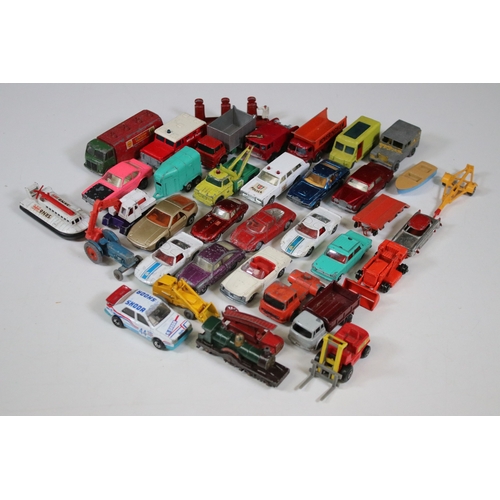 1259 - Over 35 play worn diecast models to include Matchbox Superfast, Dinky Dublo, Matchbox 75 Series, Lon... 