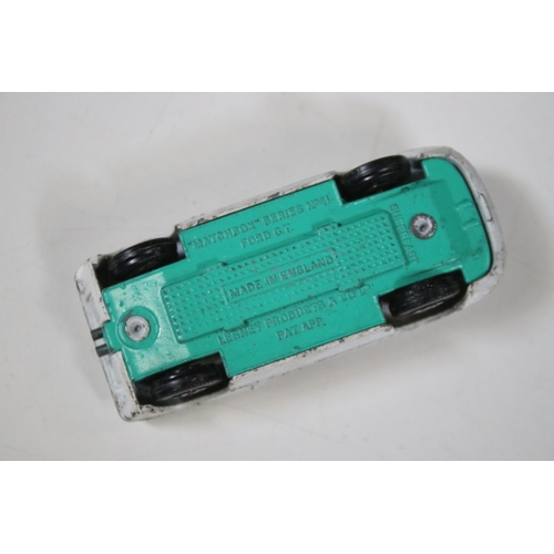 1259 - Over 35 play worn diecast models to include Matchbox Superfast, Dinky Dublo, Matchbox 75 Series, Lon... 