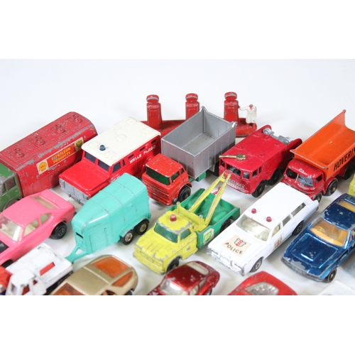 1259 - Over 35 play worn diecast models to include Matchbox Superfast, Dinky Dublo, Matchbox 75 Series, Lon... 