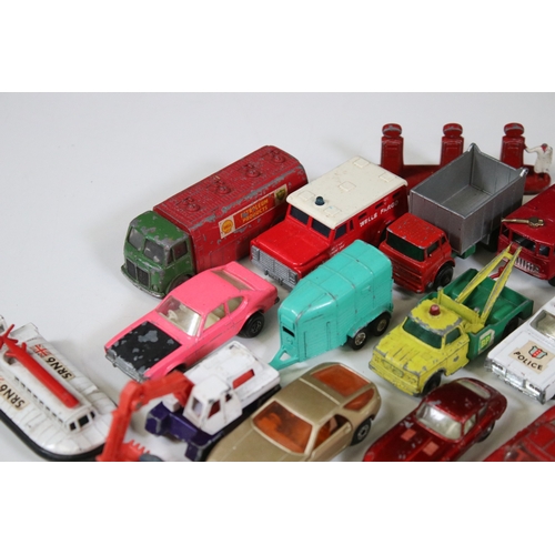 1259 - Over 35 play worn diecast models to include Matchbox Superfast, Dinky Dublo, Matchbox 75 Series, Lon... 