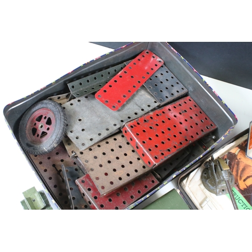 1288 - Collection of diecast models to include boxed Dinky 555 Fire Engine With Extending Ladder, quantity ... 