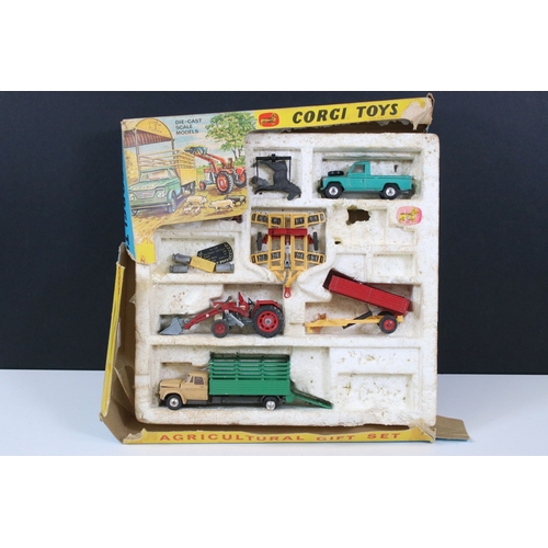1289 - Boxed Corgi Agricultural Gift Set No 5 appearing near complete, play worn with tatty box missing win... 