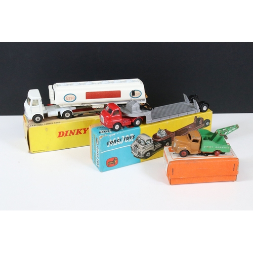 1303 - Three boxed Corgi and Dinky diecast models to include Corgi Major 1104 Carrimore Detachable Axle Mac... 