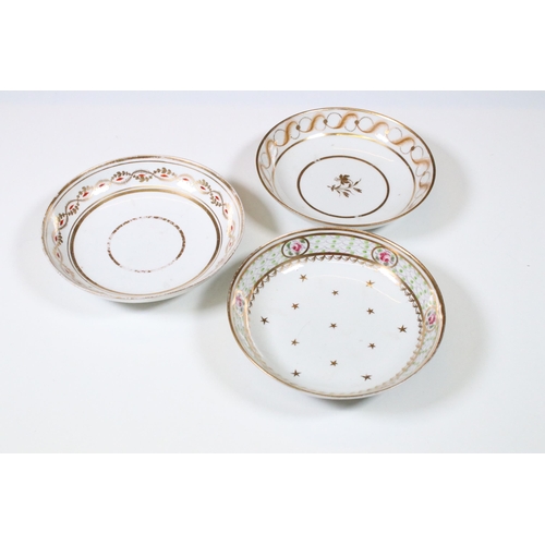 45 - Collection of New Hall ceramics to include gilt pattern coffee and tea set including 1 x teacup and ... 