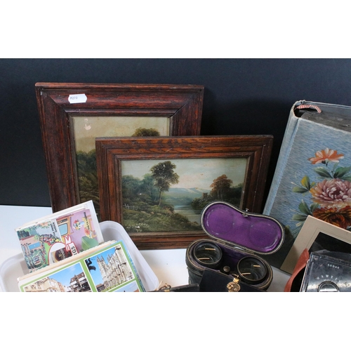 412 - Collection of cigarette cards within albums to include Ogdens examples, Early 20th Century postcards... 