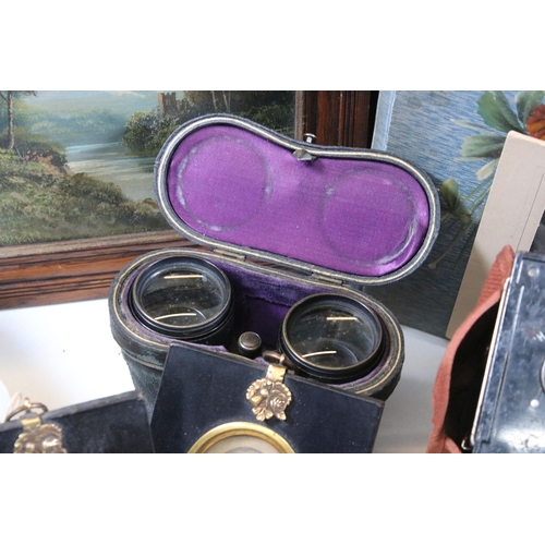 412 - Collection of cigarette cards within albums to include Ogdens examples, Early 20th Century postcards... 