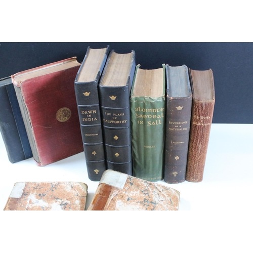 415 - Quantity of books to include The Dawn Of India, The Plays Of Galsworthy and 2 x Early 19th Century t... 