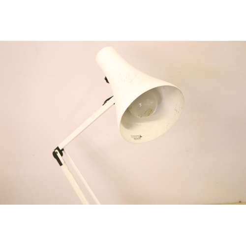 435 - Mid century ‘ Model 90 ‘ white anglepoise desk lamp