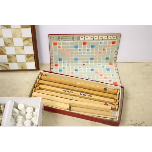 446 - Collection of mixed collectables to include marble chess set with vintage Dutch Scrabble game and Ch... 