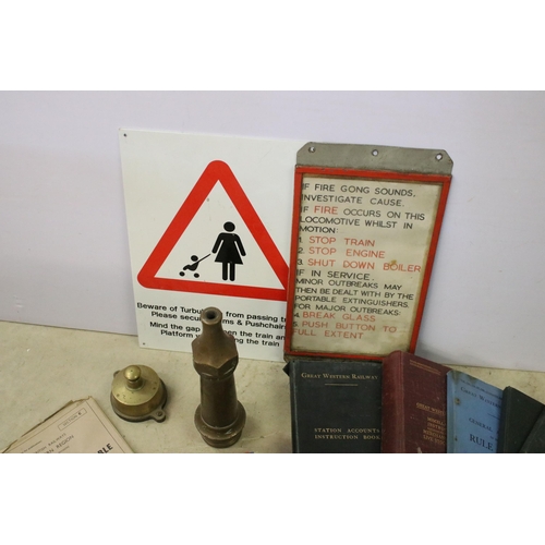 452 - Collection of Great Western Railway related items to include 2 x antique stoneware GWR inkwells, Bew... 
