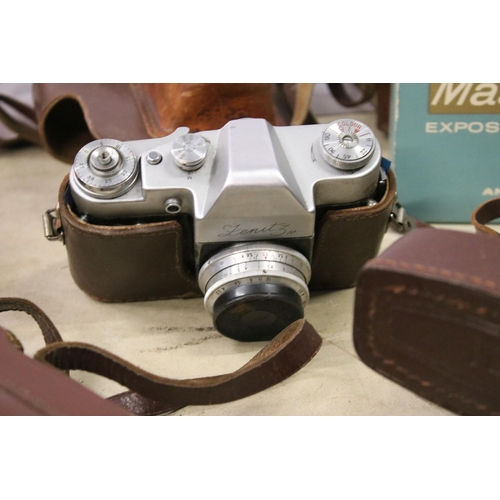 456 - Collection of mixed cameras to include Zenit 3M, Ilford Sporti, Ilford Sportsman, Coronet, etc