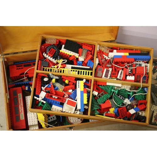 458 - Collection of mixed items to include Attaque Army Battle game figures Circa 1920 (Total of 72 pieces... 