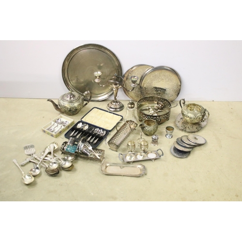 459 - Collection of mixed silver plate and metalware items to include dinner plate coasters, cased EPNS te... 