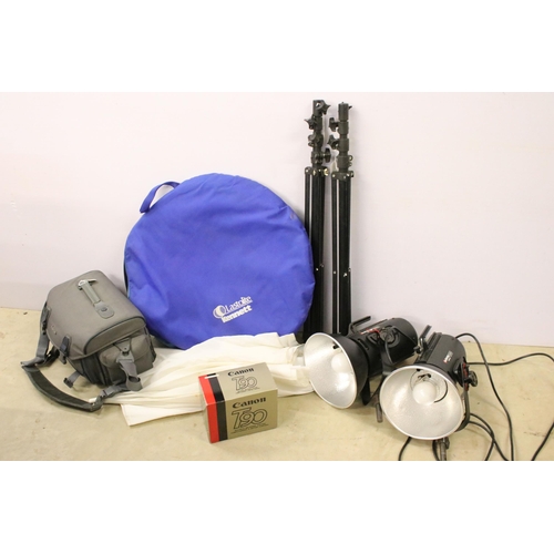 460 - Collection of photographic equipment featuring Cannon T90 fitted with 50mm f/1.8 lens & 2 x Courtney... 