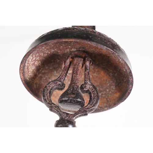 142 - Victorian style cast metal hotel reception / shop counter bell, 15cm high