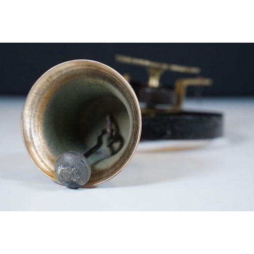 167 - Late 19th / Early 20th Century shop door bell with spring mechanism, makers mark WT&S