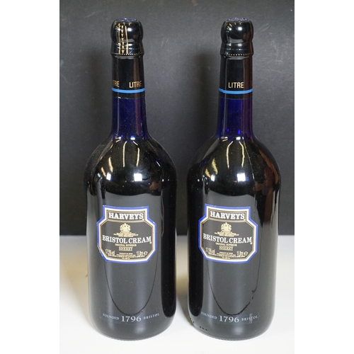 488 - Alcohol - Collection of 11 bottles of mixed alcohol to include The Famous Grouse Scotch Whisky Rugby... 