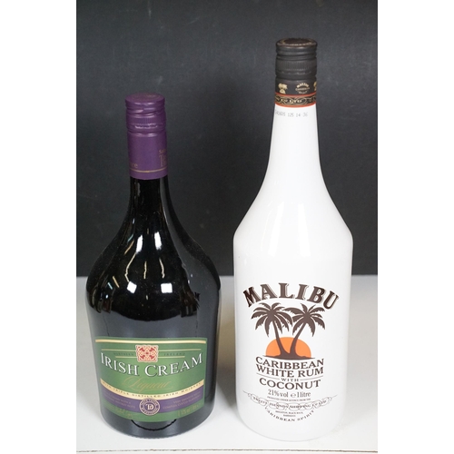 488 - Alcohol - Collection of 11 bottles of mixed alcohol to include The Famous Grouse Scotch Whisky Rugby... 