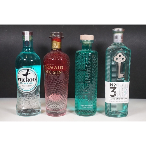 492 - Alcohol - Collection of 12 70cl bottles of gin to include 135° East HyoGo Dry Gin, Mermaid Gin Isle ... 
