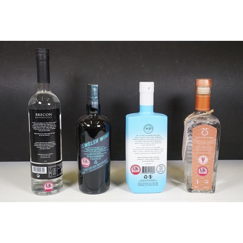 493 - Alcohol - Collection of 16 70cl bottles of gin to include 2 x Brecon Botanicals Gin, Sipsmith London... 
