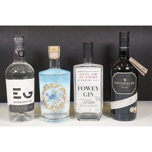 493 - Alcohol - Collection of 16 70cl bottles of gin to include 2 x Brecon Botanicals Gin, Sipsmith London... 