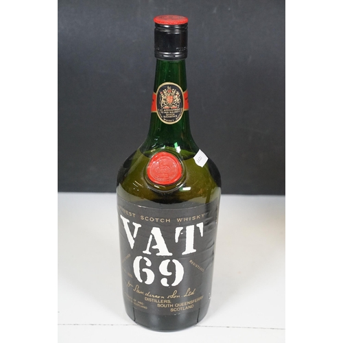 494 - Alcohol & Collectables - Two bottles of alcohol to include VAT 69 Scotch Whisky and Croft Late Bottl... 
