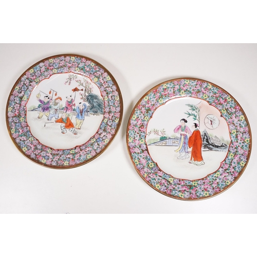 116 - Collection of mixed Chinese and oriental ceramic and other items to include cloisonne vase, carved s... 