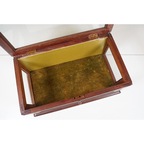 157 - 19th century shop display cabinet with key