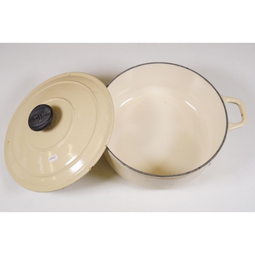 442 - Le Crueset saucepan, frying pan and steak griddle with a chasseur lidded casserole cast iron dish