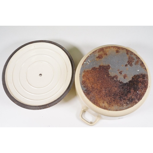442 - Le Crueset saucepan, frying pan and steak griddle with a chasseur lidded casserole cast iron dish