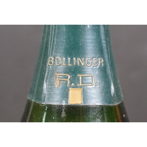 496A - Alcohol - Bottle of Bollinger RD 1976 Vintage Extra Brut Champagne, 75cl
