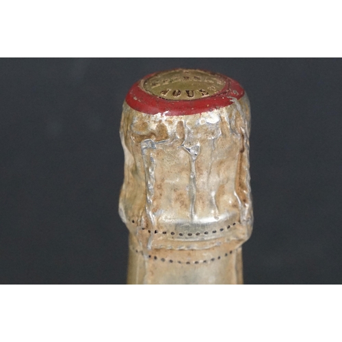 500 - Alcohol - Perrier-Jouet Special Reserve Brut Champagne 1985, Epernay-France, 750ml, 12.5%