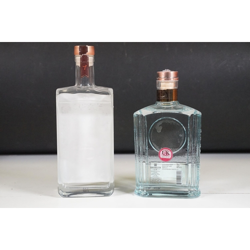 501 - Alcohol - Collection of 13 700ml / 70cl bottles of gin to include Hawkridge London Dry Gin, 2 x Tove... 