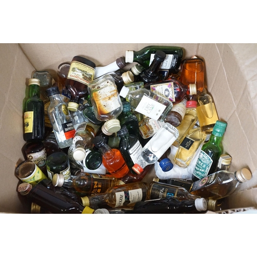 505 - Alcohol - Large collection of mixed alcohol miniatures to include Auchentoshan Lowland Single Malt S... 