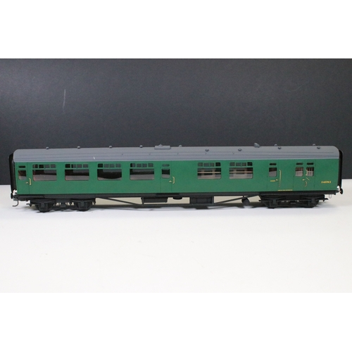 125 - Three boxed (with 2 x boxes) Peter Cowling O gauge coaches to include SR green semi open 3rd, SR gre... 