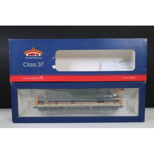147 - Two boxed Bachmann OO gauge locomotives to include 32-385 Class 37/4 Diesel 37415 Intercity and 32-0... 