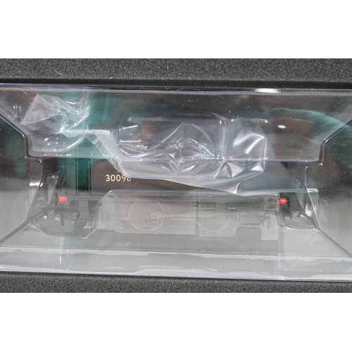 151 - Two boxed Dapol OO gauge locomotives to include 4D-015-003 Class 122 Bubble Car #55012 Regional Rail... 