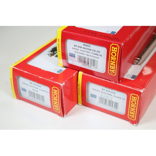 170 - Three boxed Hornby OO gauge Super Detail locomotives to include R2572 BR AIA AIA Diesel Electric Cla... 