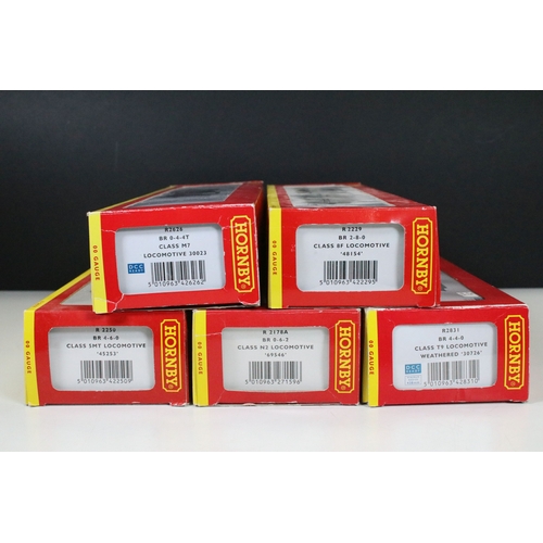 171 - Five boxed Hornby OO gauge locomotives to include R2831 BR 4-4-0 Class T9 Locomotive weathered 30726... 