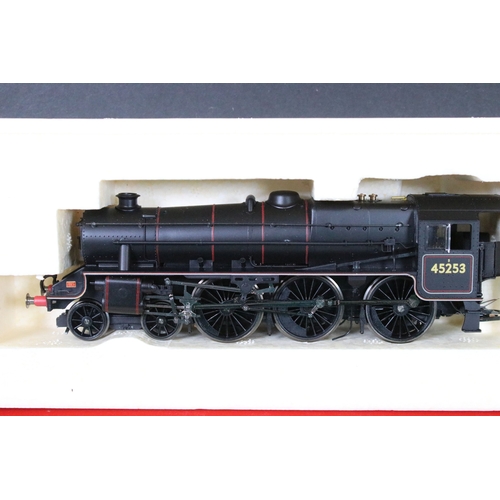 171 - Five boxed Hornby OO gauge locomotives to include R2831 BR 4-4-0 Class T9 Locomotive weathered 30726... 