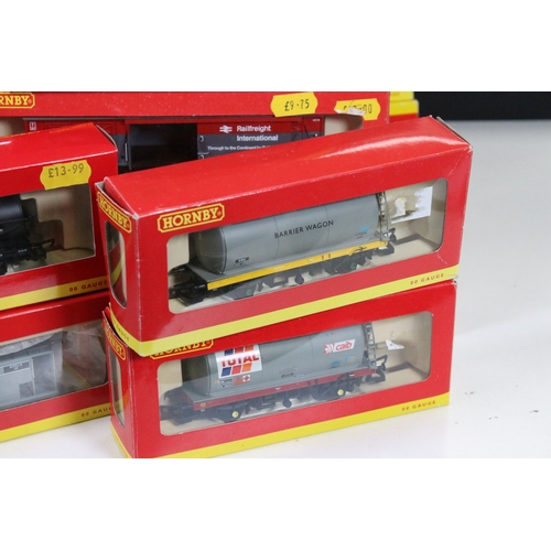 177 - 23 Boxed Hornby OO gauge items of rolling stock to include R4622 BR Intercity MK2E W5860 open standa... 