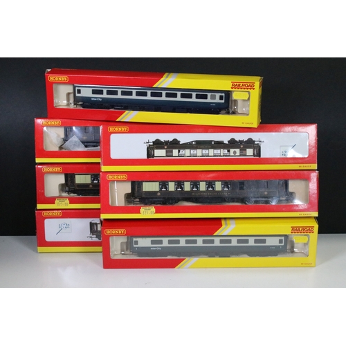 177 - 23 Boxed Hornby OO gauge items of rolling stock to include R4622 BR Intercity MK2E W5860 open standa... 