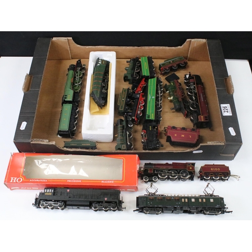 Lot 226       