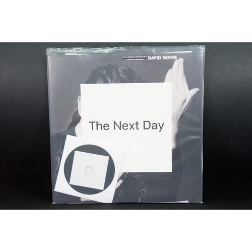 106 - Vinyl - 5 recent release / reissue David Bowie LPs to include Ziggy Stardust, David Bowie (2009 ltd ... 