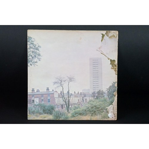 118 - Vinyl - 4 original pressing Led Zeppelin LPs (plum labels) to include Self Titled (grey strip to bot... 