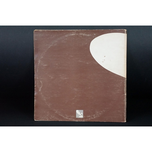 118 - Vinyl - 4 original pressing Led Zeppelin LPs (plum labels) to include Self Titled (grey strip to bot... 
