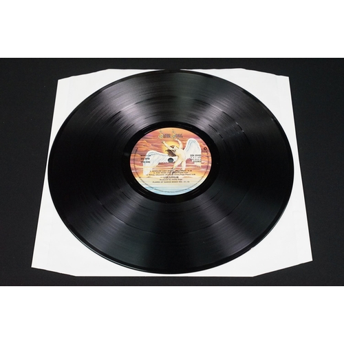 119 - Vinyl - 5 Led Zeppelin LPs to include III (working wheel), Physical Graffiti (German press), Presenc... 