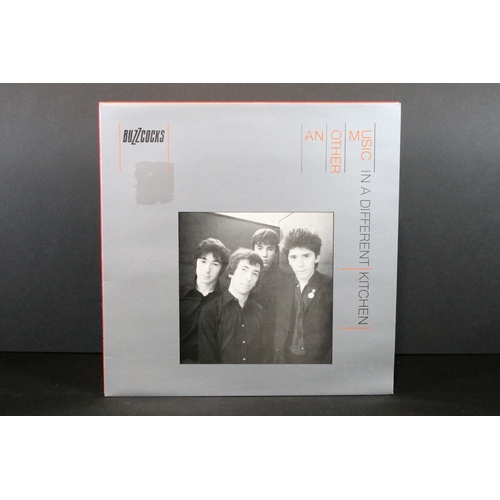 495 - Vinyl - 5 Buzzcocks LP’s to include: Trade Test Transmissions (Castle Communications – ESSLP 195 UK ... 