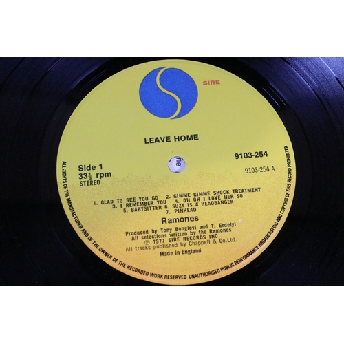 497 - Vinyl - 2 Ramones original UK pressing LPs to include Rocket To Russia (with printed inner), Leave H... 