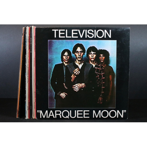 501 - Vinyl - 10 Punk / New Wave LPs and 2 12